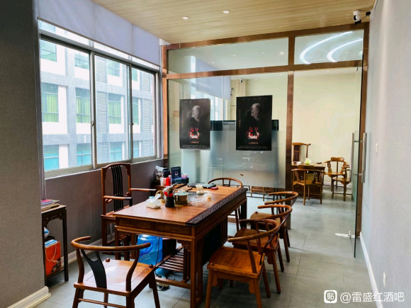 小黄鸭下载红酒广州白云品酒室欢迎大家(图3)